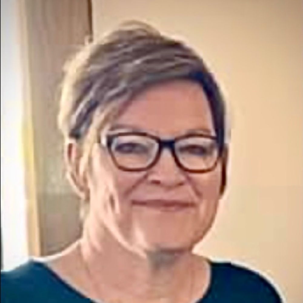 Meet your Posher, Lynn